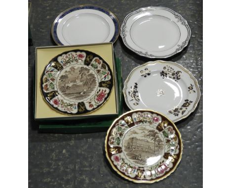 2 MASONS COLLECTORS XMAS PLATES BOXED &amp; 3 SPODE STAFFORD PLATINUM,DAUPHIN &amp; PENNINGTON GOLD PLATES  
