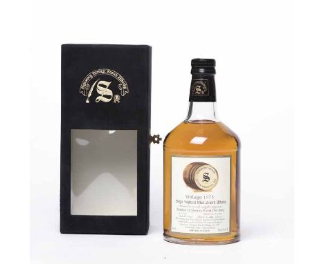 SIGNATORY VINTAGE GLENURY ROYAL 1975
Single Highland Malt Scotch Whisky, Distilled 6.8.1975, bottled 25.7.2000, Cask No. 5239