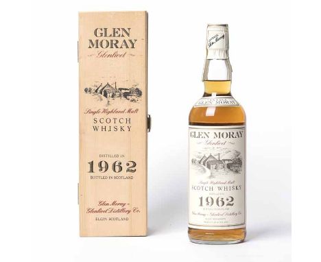 GLEN MORAY-GLENLIVET 1962
Single Highland Malt Scotch Whisky. 75cl, 43% volume, in wooden box. 