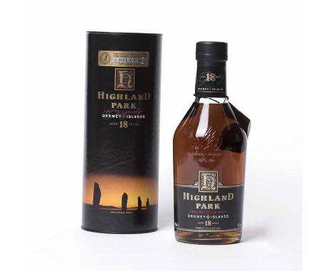 HIGHLAND PARK AGED 18 YEARS - DUMPY BOTTLE Single Malt Scotch Whisky. 700ml, 43% volume, in tube.