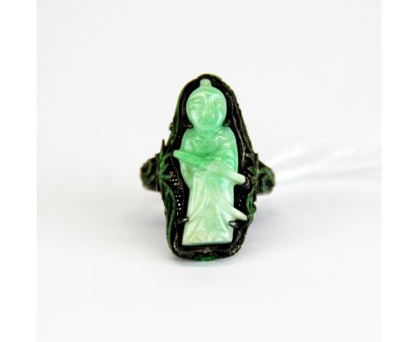 A rare early 20th century Chinese filigree silver and carved jade ring (adjustable), figure H. 2.5cm.