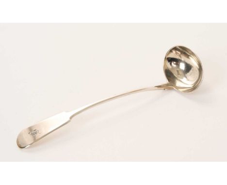 Early 19th century Scottish provincial Aberdeen silver Fiddle pattern cream/toddy ladle, with engraved initial (Aberdeen circ