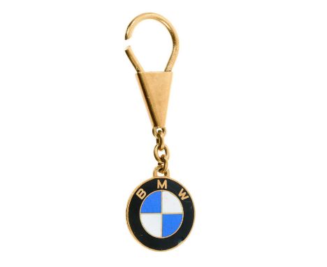 18ct gold and enamel BMW key ring with enamelled gold badge, 85mm.Weighs approximately 27.8 grams, s all chop to the black en