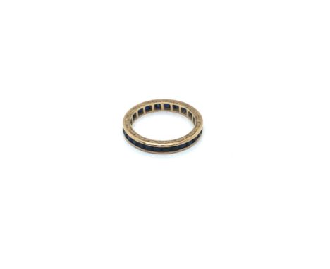 A VINTAGE 9ct HALLMARKED GOLD, SAPPHIRE FULL ETERNITY RING. DATED 1970, BIRMINGHAM, MAKERS MARK M&amp;B. FINGER SIZE P. WEIGH