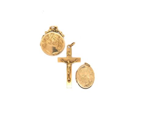 A VINTAGE 9ct GOLD LOCKET, AND A FURTHER 9ct LOCKET TOGETHER WITH A UNHALLMARKED CRUCIFIX ASSESSED AS 18ct GOLD. 9ct GOLD WEI