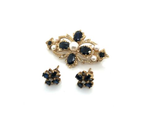 A 9ct GOLD HALLMARKED SAPPHIRE AND PEARL BROOCH TOGETHER WITH A PAIR OF SIMILAR SAPPHIRE AND DIAMOND EARRINGS. BROOCH WIDTH 3