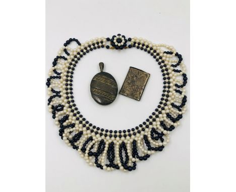 A VINTAGE DESIGNER COLLAR, PURCHASED IN THE 1960 - 70'S FROM THE MARY QUANT STORE, TOGETHER WITH A VICTORIAN SILVER HALLMARKE
