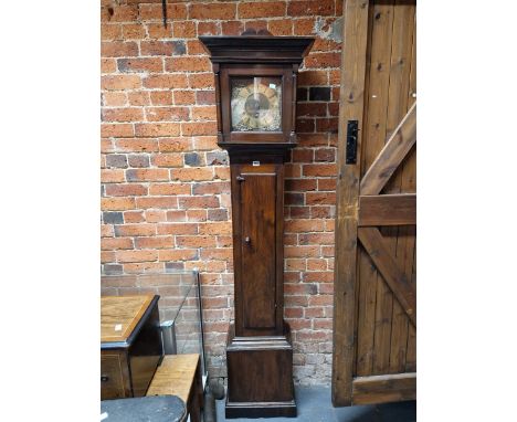 AN 18th C. OAK LONG CASED 30 HOUR CLOCK WITH A 24cms. SINGLE HANDED SQUARE DIAL, THE CASE.   H 200cms.