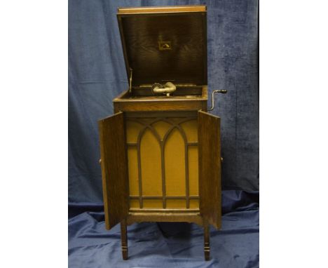 Cabinet gramophone: an HMV Model 157, with  5a soundbox, internal divided horn with grille and doors  – 36 in high (polish de