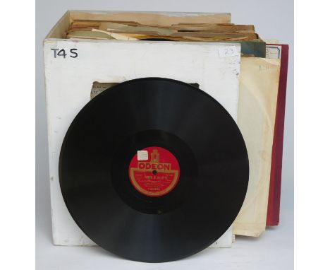 Vocal records, 12-inch: Seventy-two, by Lemnitz (4), Martin, Martinelli (6), dal Monte, Musy (2), Norena (4), Onegin (7), Pan