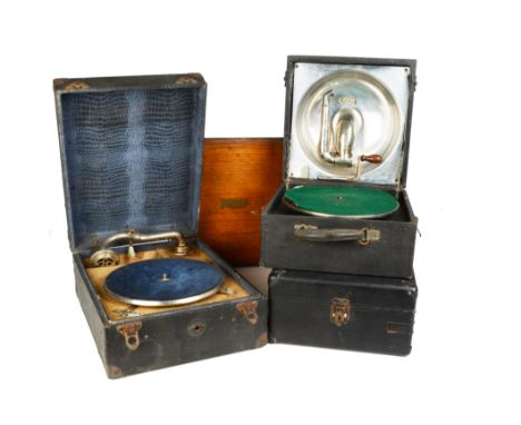 Portable gramophones: A Decca Model 1 gramophone, circa 1920 (lacking soundbox); an HMV 102, early model, now with 5b soundbo