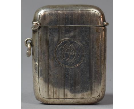 A Small Silver Vesta with Engine Turned Decoration, Birmingham 1915, 23.7g 