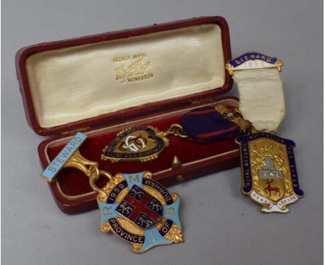 A Vintage Leather Case Containing Three Enamelled Jewels to Include Masonic and Odd Fellows 