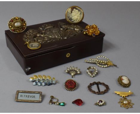 A Small Crested Leather Effect Jewellery Box Containing Mid 20th Century Costume Jewellery to Include Shell Cameo, Yellow Met