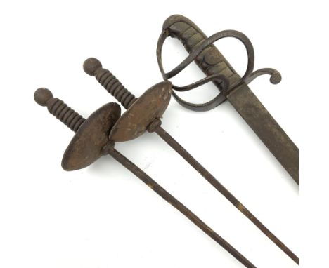 Pattern 1821 cavalry trooper's sword with 60cm cut-down fullered steel blade, three-bar hilt, backstrap with 'ears' and ribbe