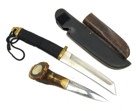 20th century J. Nowill &amp; Sons Scottish Highland dress skean-dhu the 9.5cm fullered single edged blade with serrated back 