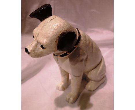 Cast iron Nipper the dog, H: 15 cm. P&amp;P Group 1 (£14+VAT for the first lot and £1+VAT for subsequent lots) 