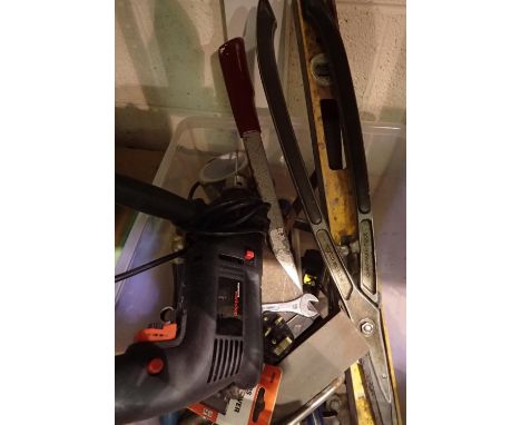 Quantity of mixed tools including garden shears by ARS Edge. Not available for in-house P&amp;P 