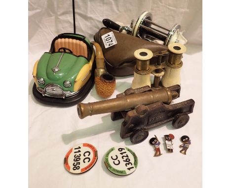 Mixed collectables including a pair of bone bound binoculars, metal table cannon etc. P&amp;P Group 2 (£18+VAT for the first 