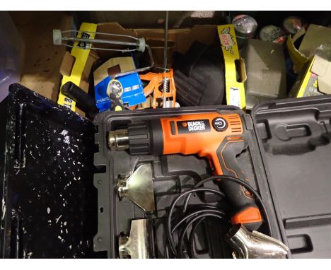 Mixed DIY items and tools including an angle grinder, heat gun etc. Not available for in-house P&amp;P 