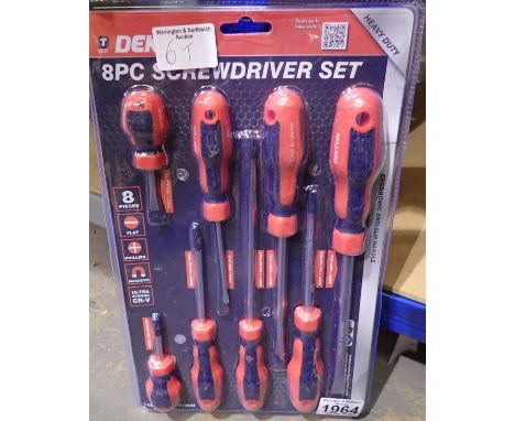 New and unused eight piece CR-V screwdriver set. P&amp;P Group 1 (£14+VAT for the first lot and £1+VAT for subsequent lots) 