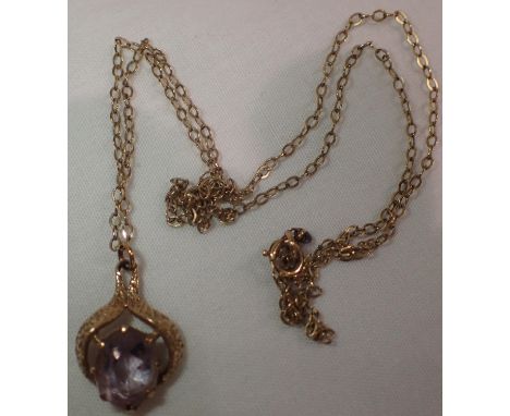 9ct gold amethyst set pendant on a fine gold chain. P&amp;P Group 1 (£14+VAT for the first lot and £1+VAT for subsequent lots