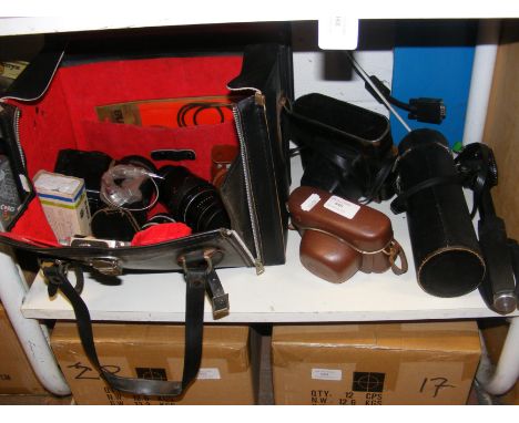 Vintage photographic equipment, including Halina 35X Camera - in case, lenses and accessories 