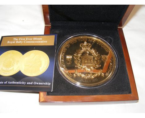 A Commemorative Royal baby medallion in presentation case