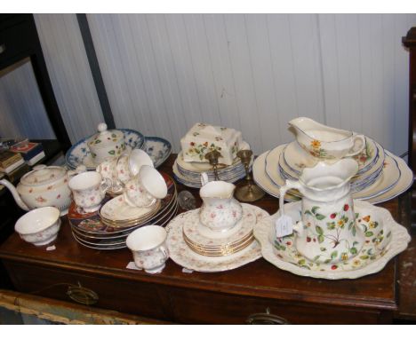 Assorted tea and tableware, including Paragon 'First Choice'  