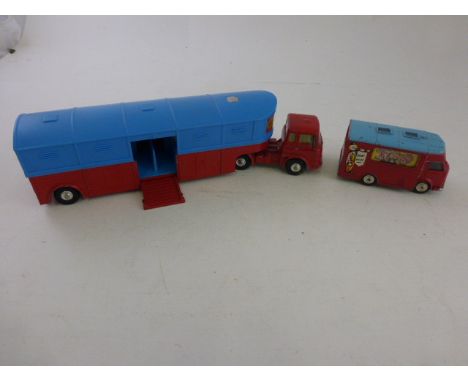 Corgi Chipperfield Circus Articulated Horsebox with four horse figures plus Bedford Unit and Smiths Karrier Van (play worn)