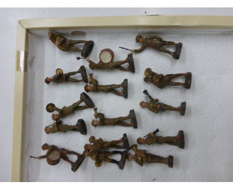 15 Original Elastolin bandsman figures