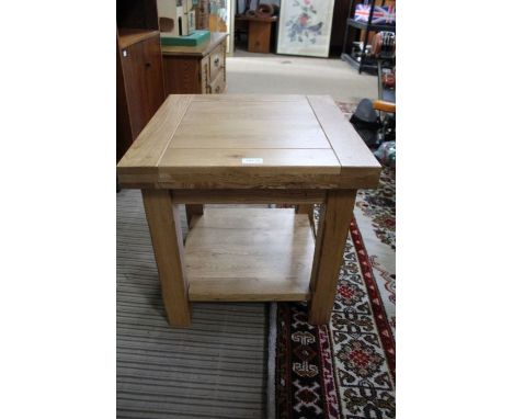 A modern solid oak square formed two tier lamp table&nbsp;