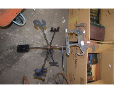 Metal weather vane with horse mount