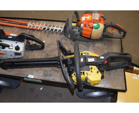 McCulloch Maccat 38cc petrol chainsaw