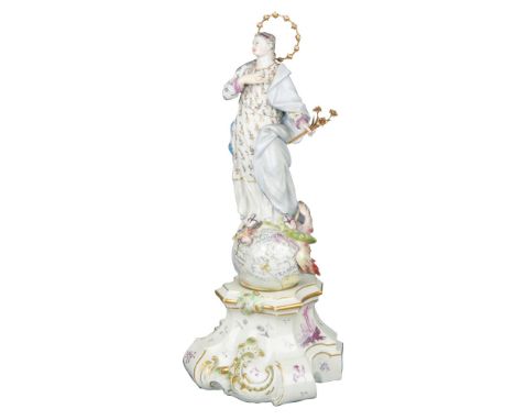 Madonna Immaculata, sogenannte „Fuldaer Madonna“ Fulda 1770 Stehend, auf der Erdkugel mit sich windender, aufbossierter Schla