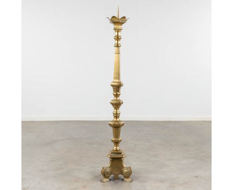 A large Church candlestick/candle holder, bronze. 20th century.&nbsp;(H:120 x D:21 cm)