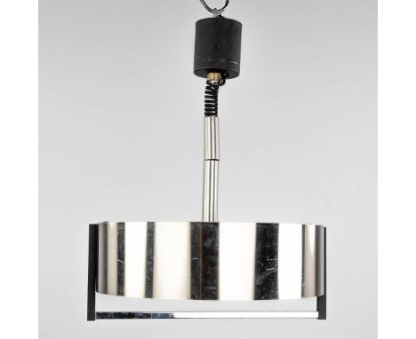 A suspension lamp, Space Age, Chromed metal. Circa 1970.&nbsp;(L:40 x W:43 x H:30 cm)