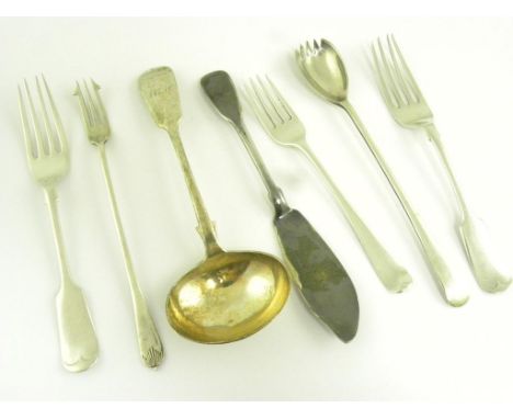 A VICTORIAN SILVER SAUCE LADLE, FIDDLE PATTERN, EXETER 1859, A SILVER PICKLE FORK, SPOON, BUTTER KNIFE AND THREE DESSERT FORK