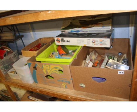 Quantity of vintage toys