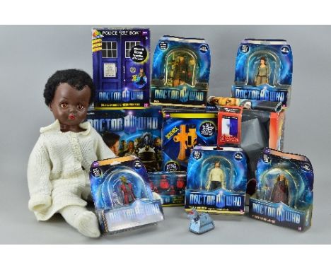 A COLLECTION OF MODERN MAINLY BOXED DOCTOR WHO AND OTHER FIGURES AND COLLECTABLES, to include four assorted character action 