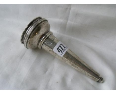 An Epergne trumpet 6.5” long Chester. 1908  by SBS 70g                                        