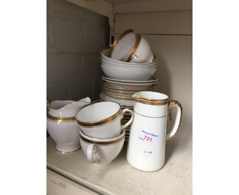 HAMMERSLEY GILT CHINA TEAWARE    N4