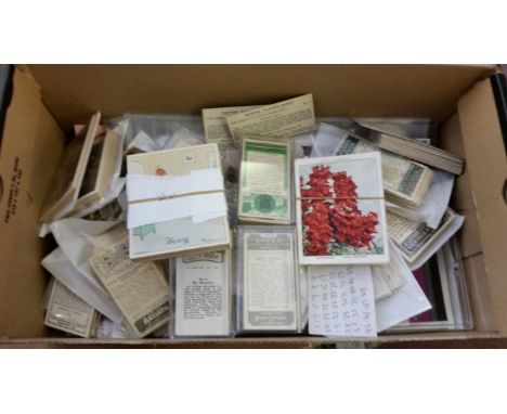 MIXED, complete &amp; part sets, inc. Mitchell River &amp; Coastal Steamers; Carreras Footballers; Wills, Heraldic, Merchant 