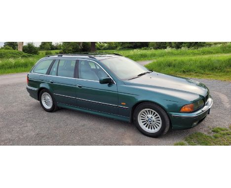 Gorgeous E39, 2.5-litre Touring from one family ownership and&nbsp;rare in Vermont Green.
A very rare find in Vermont Green w