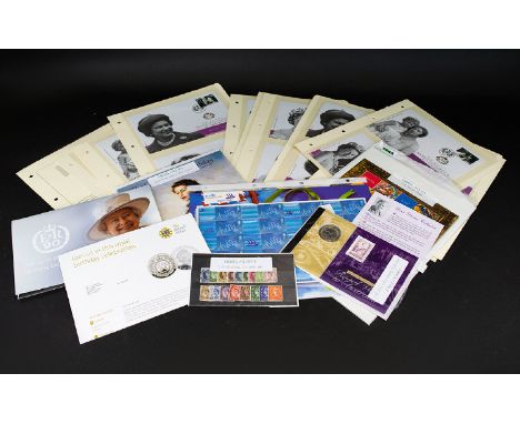 Royal Mail Queen Elizabeth II First Day Covers A mixed collection, please see accompanying image.