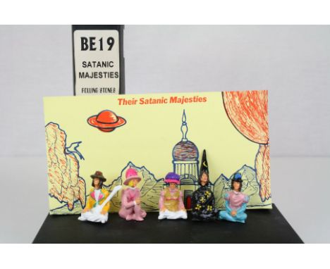 Boxed Set of Five LLS Painted Metal Figures of The Rolling Stones ' Their Satanic Majesties ', BE19 