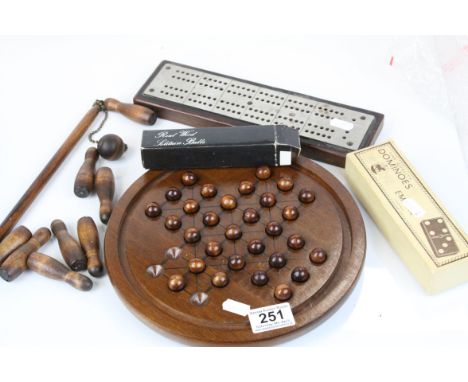 A collection of vintage games to include dominoes, solitaire and cribbage.
