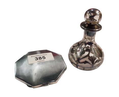 SILVER ART DECO ENGINE TURNED COMPACT AND SILVER AND GLASS SCENT BOTTLE 
