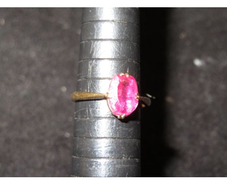 9ct Gold ring set with heat treated ruby Size K