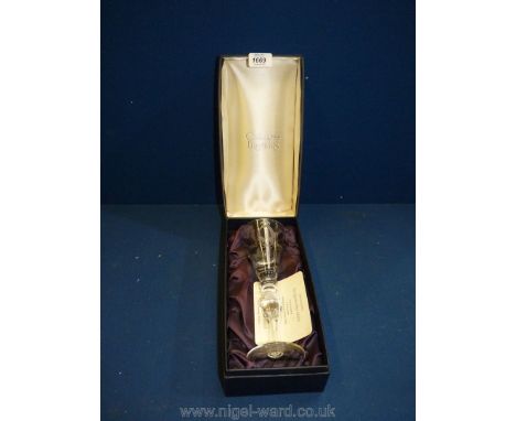 A Caithness limited edition Silver Jubilee wine glass, no. 157/500.